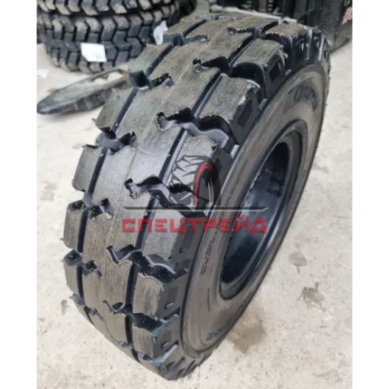 Шина цельнолитая ZQ 6.50-10